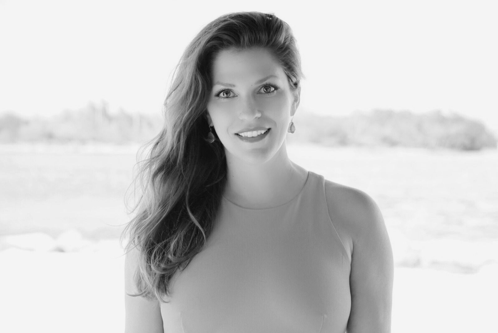 Kenza headshot - Edited